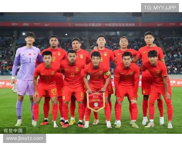 国足新帅亮相集训开启冲击世界杯亚洲区关键战役前景备战引关注